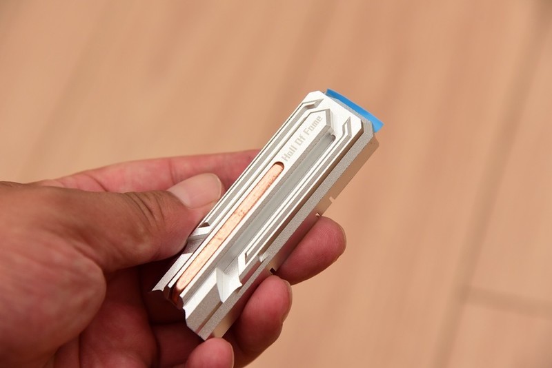 别再迷信360水冷，280水冷轻松压制10900K满频