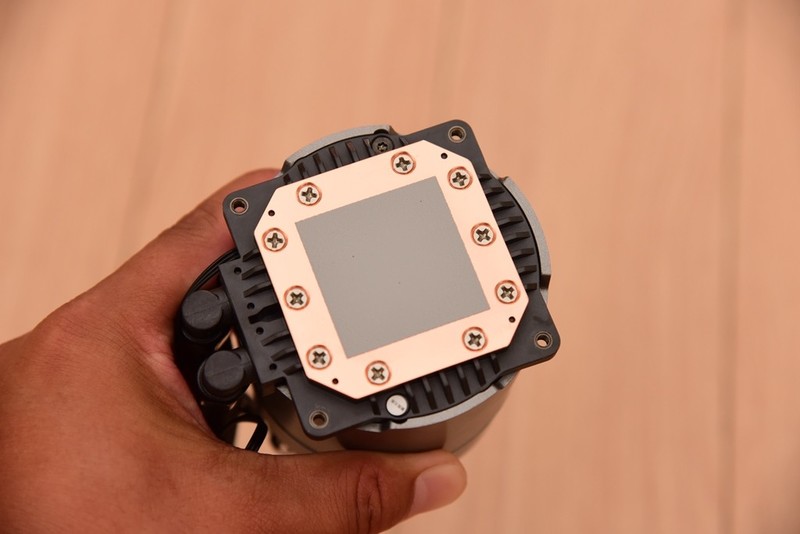 别再迷信360水冷，280水冷轻松压制10900K满频