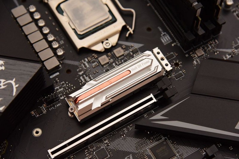 别再迷信360水冷，280水冷轻松压制10900K满频