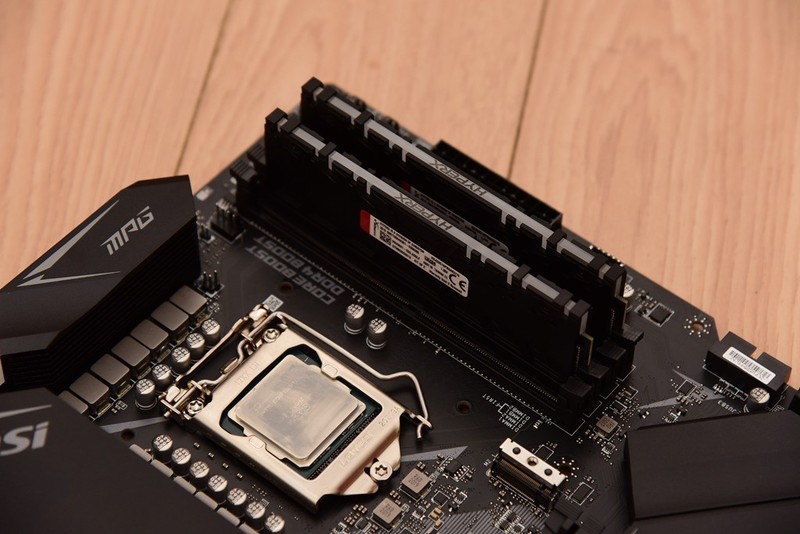 别再迷信360水冷，280水冷轻松压制10900K满频