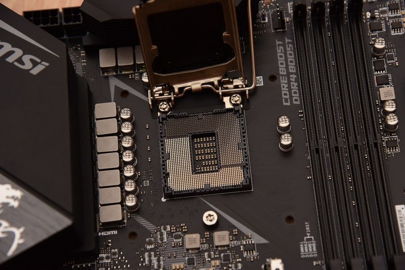 别再迷信360水冷，280水冷轻松压制10900K满频