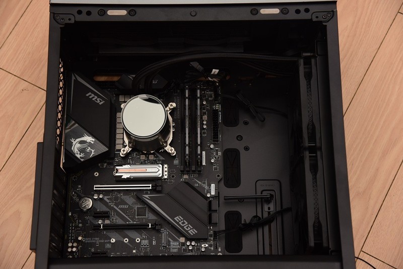 别再迷信360水冷，280水冷轻松压制10900K满频