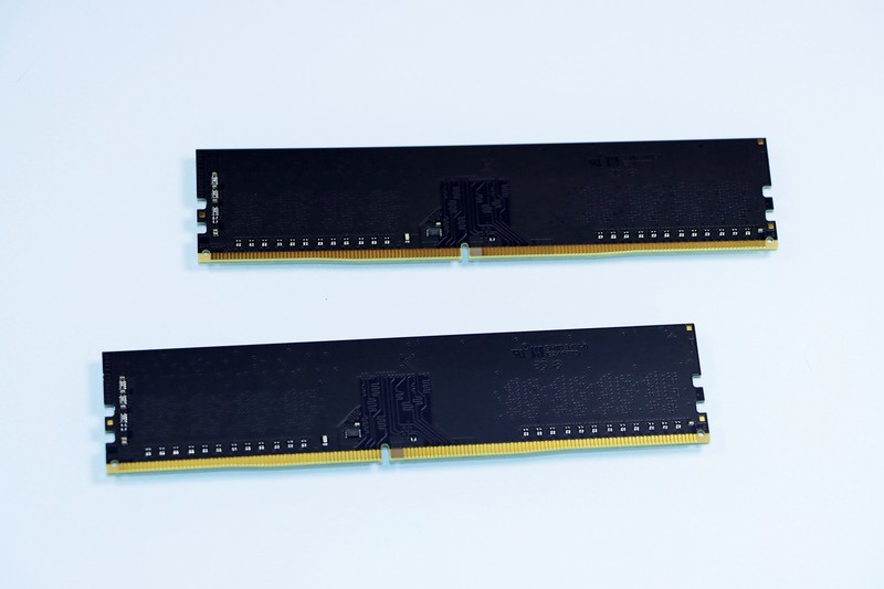 国产长鑫芯的金百达 DDR4 2667 C19 竟然直接 XMP 3200 C16？