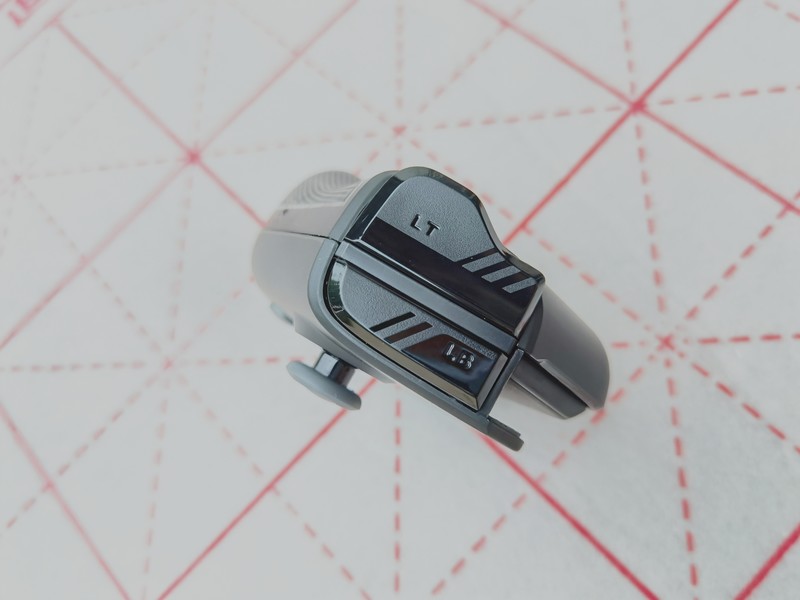 单边手柄掌控也许更强大，北通T1让游戏玩的更畅快