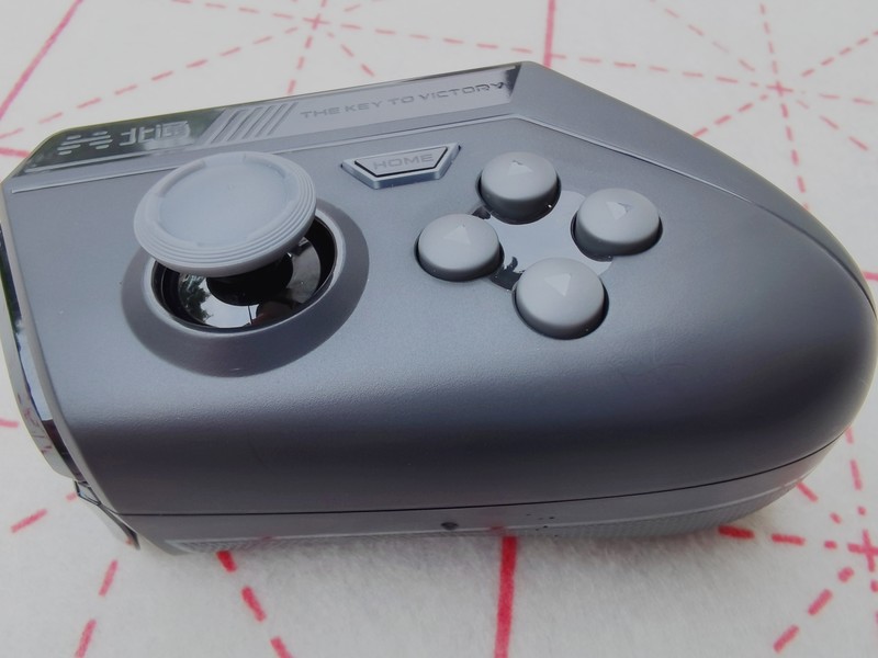 单边手柄掌控也许更强大，北通T1让游戏玩的更畅快