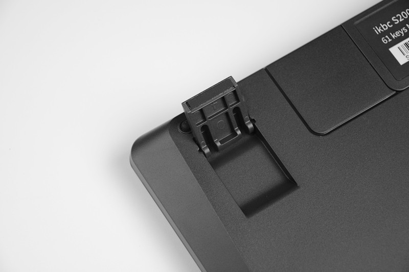 ikbc S200mini体验：可换电池、2.4G无线、小配列、TTC薄轴、199元