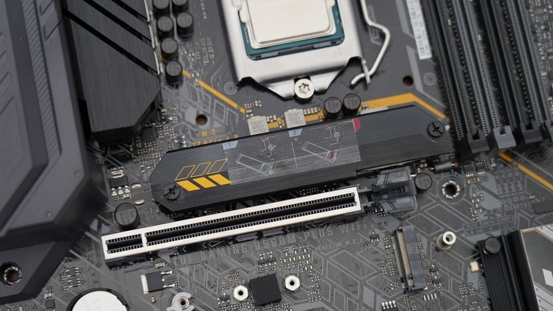 黑白配，酷睿i5 11600K+RX6700 华硕TUF B560重炮手装机配置