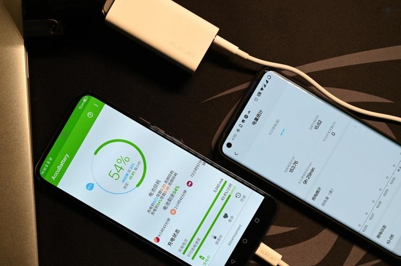 小巧便携，三口快充，电友X21氮化镓充电器体验