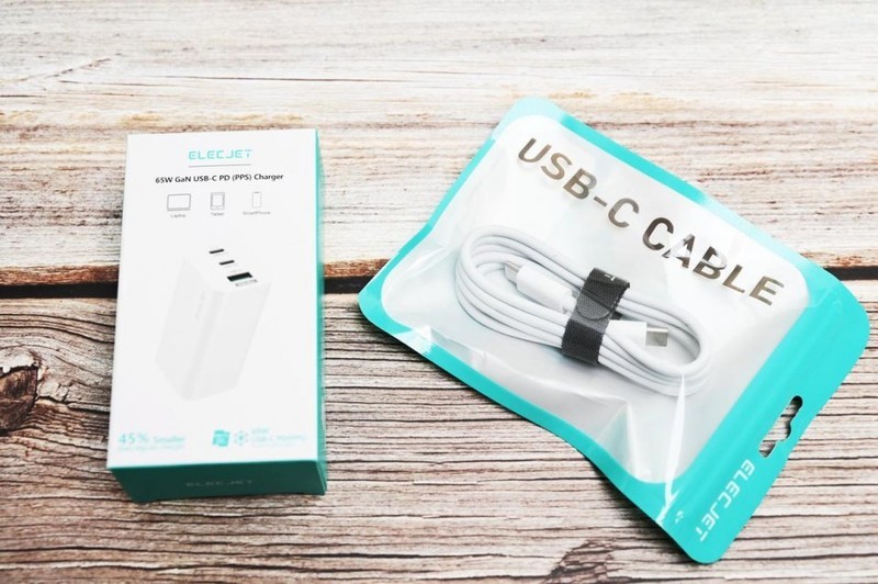 小巧便携，三口快充，电友X21氮化镓充电器体验