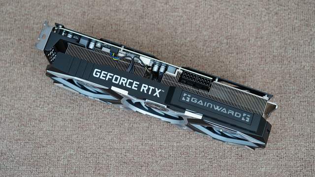 “臭打游戏”的春天来了？耕升RTX3080Ti 炫光 OC评测&装机秀