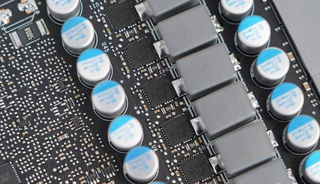 “臭打游戏”的春天来了？耕升RTX3080Ti 炫光 OC评测&装机秀