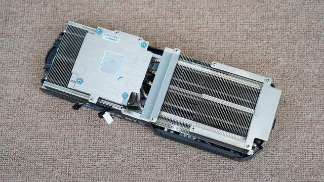 “臭打游戏”的春天来了？耕升RTX3080Ti 炫光 OC评测&装机秀