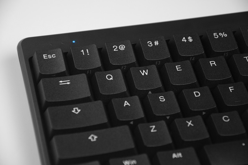 ikbc S200mini体验：可换电池、2.4G无线、小配列、TTC薄轴、199元