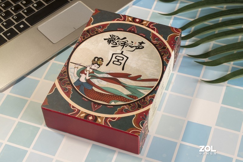 618想要挑选与众不同的耳机？康康这个宫 国风版蓝牙耳机