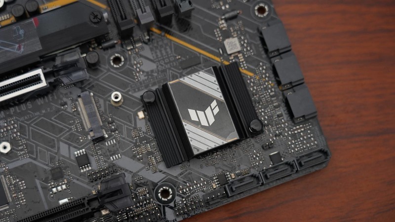 黑白配，酷睿i5 11600K+RX6700 华硕TUF B560重炮手装机配置