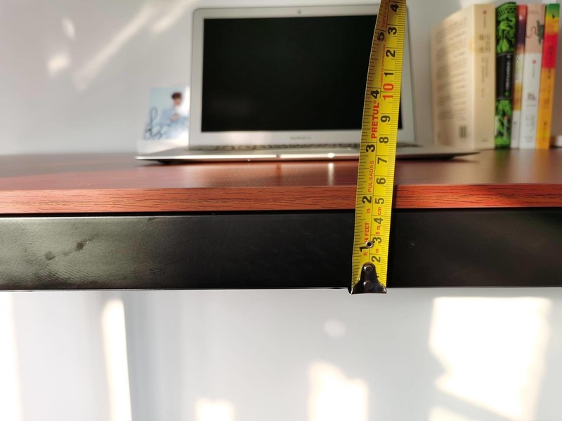 坐立不安的你需要一个乐歌E5电动升降桌，你的健康生活从此开启