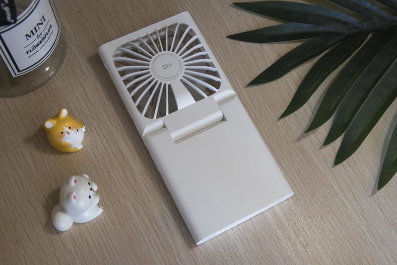炎炎夏日外出就靠它来续命了--紫米可折叠挂脖风扇
