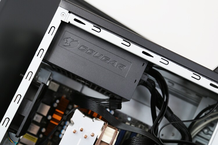 德系全模金牌电源：骨伽GEX850 850W电源开箱