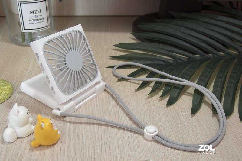 炎炎夏日外出就靠它来续命了--紫米可折叠挂脖风扇