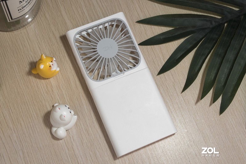 炎炎夏日外出就靠它来续命了--紫米可折叠挂脖风扇