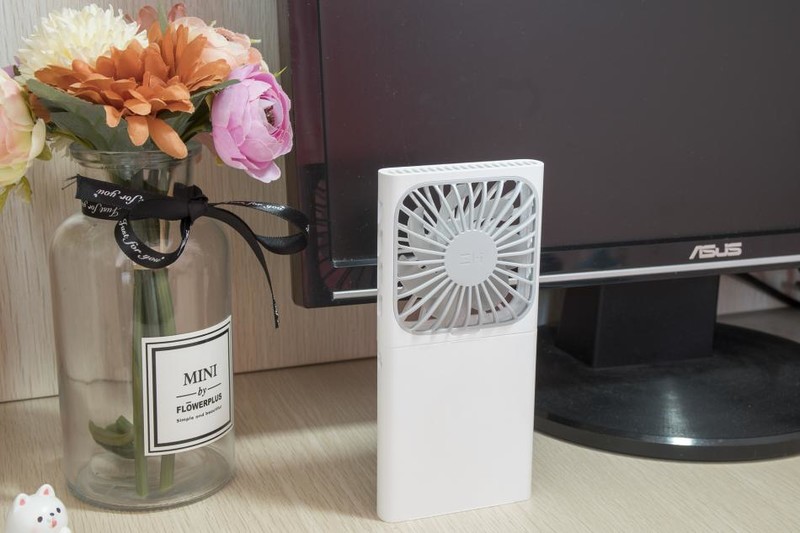 炎炎夏日外出就靠它来续命了--紫米可折叠挂脖风扇