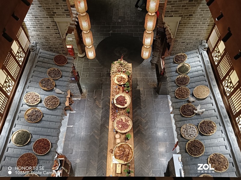 【亿级像素】荣耀50 SE的成像效果，可还行？