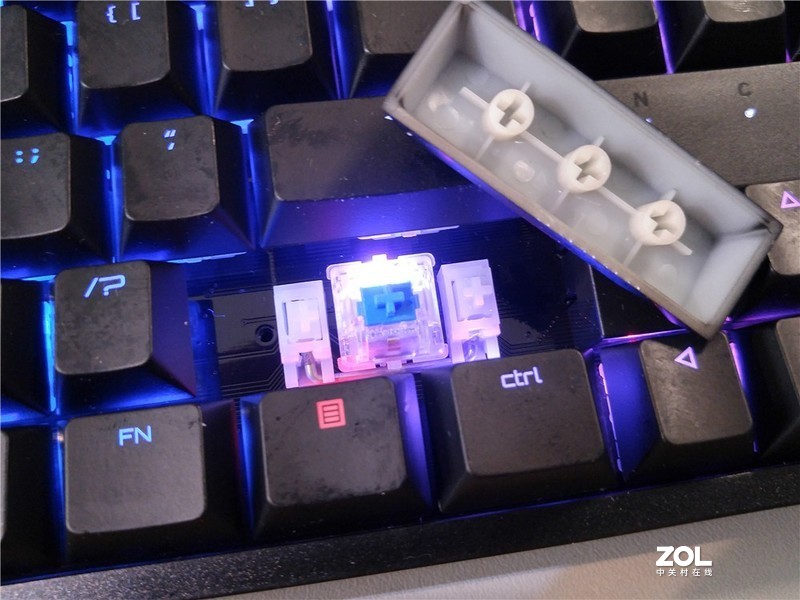 纯正血统 低调奢华——Cherry MX BOARD 2.0S RGB体验