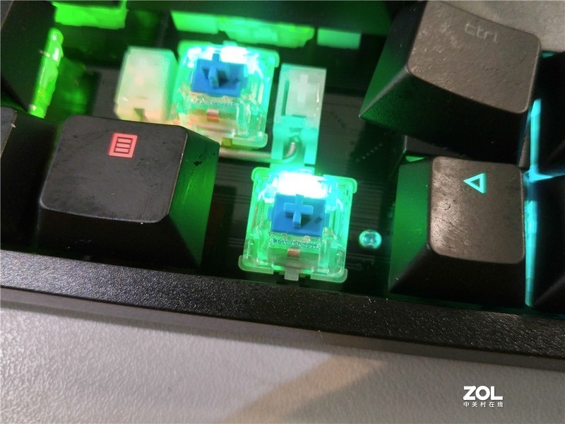 纯正血统 低调奢华——Cherry MX BOARD 2.0S RGB体验