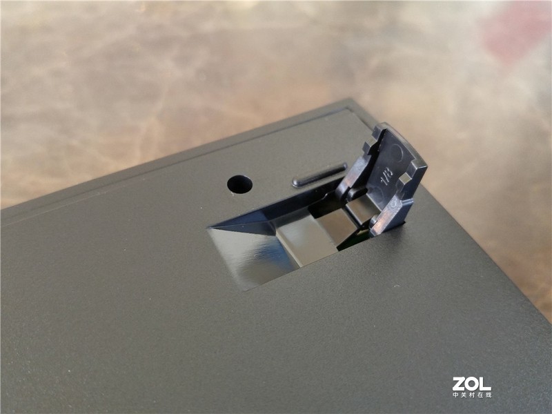 纯正血统 低调奢华——Cherry MX BOARD 2.0S RGB体验