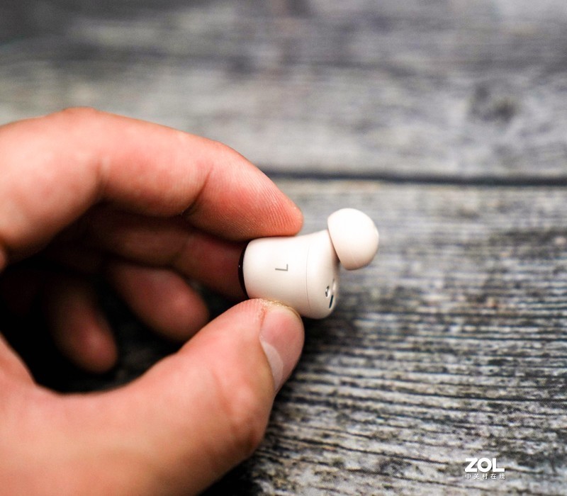 耳机中的细节万（kuáng）魔 —— 1MORE ColorBuds 时尚豆真无线蓝牙耳机评测