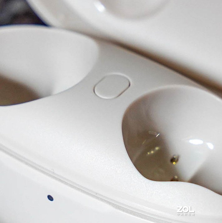 耳机中的细节万（kuáng）魔 —— 1MORE ColorBuds 时尚豆真无线蓝牙耳机评测