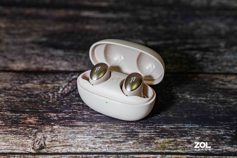 耳机中的细节万（kuáng）魔 —— 1MORE ColorBuds 时尚豆真无线蓝牙耳机评测
