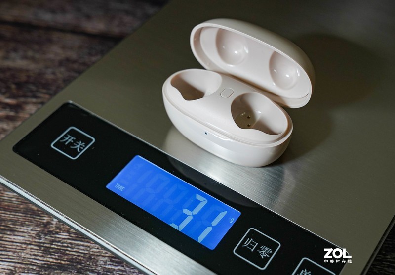 耳机中的细节万（kuáng）魔 ——1MORE ColorBuds时尚豆真无线蓝牙耳机评测