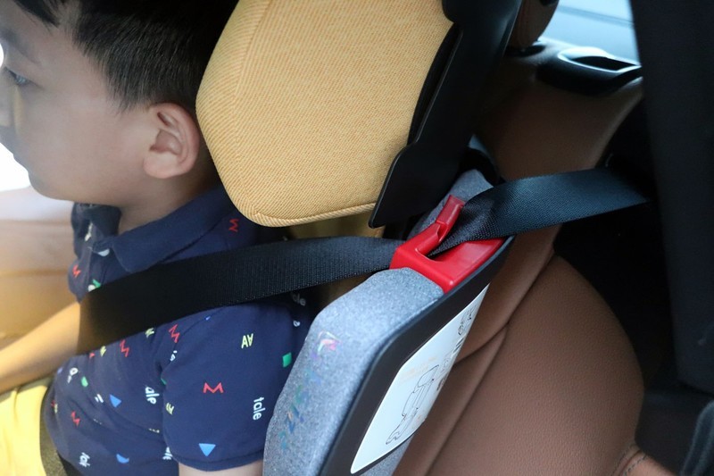 收放自如 安全守护——惠尔顿 茧之旅2儿童折叠安全座椅体验