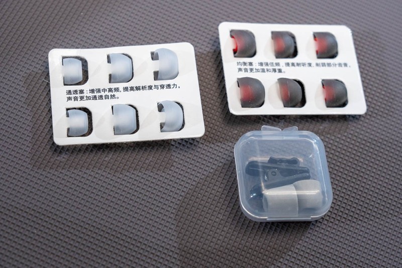 竹林鸟百灵耳机评测：微动圈可换线，性价比高更耐用