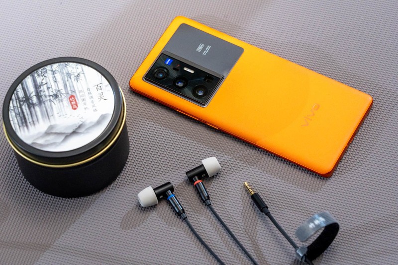 竹林鸟百灵耳机评测：微动圈可换线，性价比高更耐用