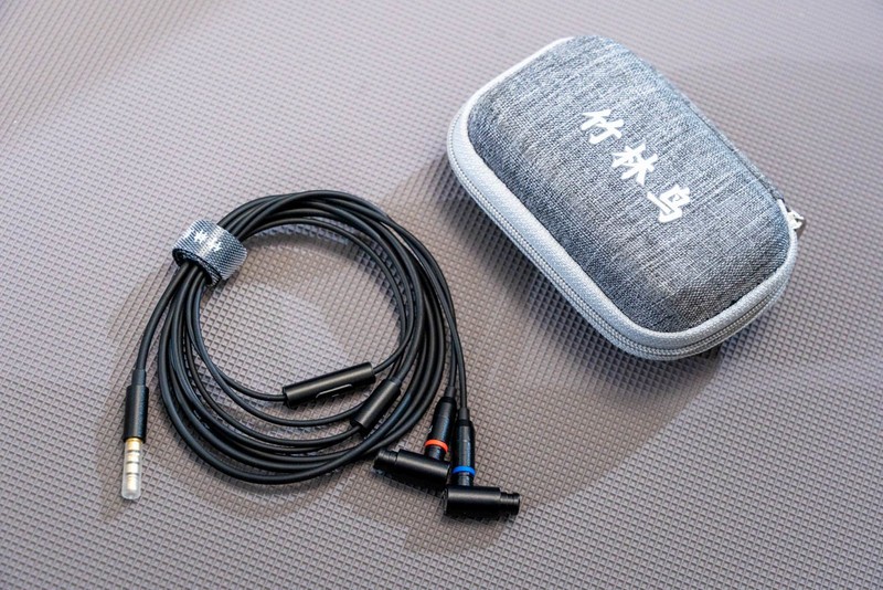 竹林鸟百灵耳机评测：微动圈可换线，性价比高更耐用