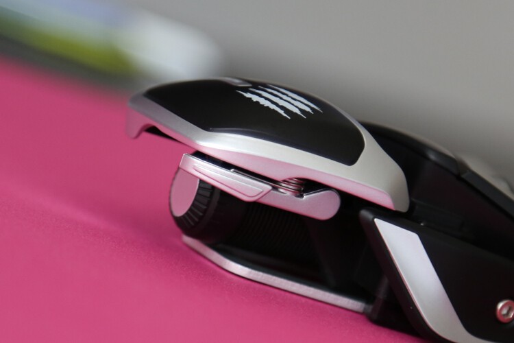 无线战甲：美加狮RAT DWS无线双模游戏鼠标开箱 R.A.T DWS无线鼠标