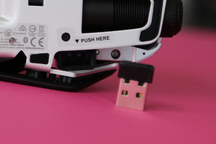 无线战甲：美加狮RAT DWS无线双模游戏鼠标开箱 R.A.T DWS无线鼠标