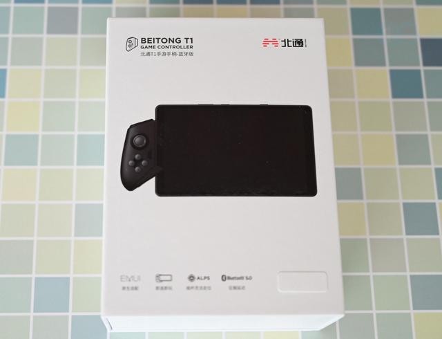 单手持机大屏吃鸡，一半空间全屏实力，北通T1手柄体验