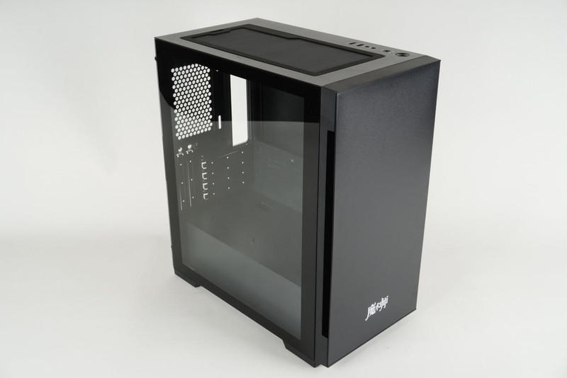 空间、散热最强小机箱，金河田魔术师SUPER