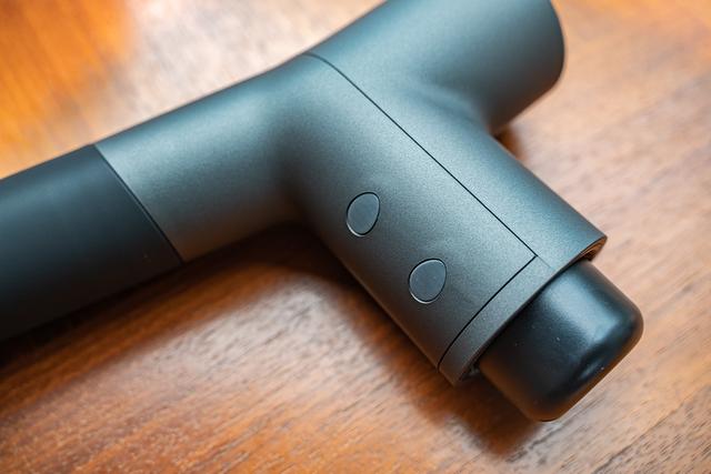 不止是健身党左膀右臂，YUNMAI按摩筋膜枪体验