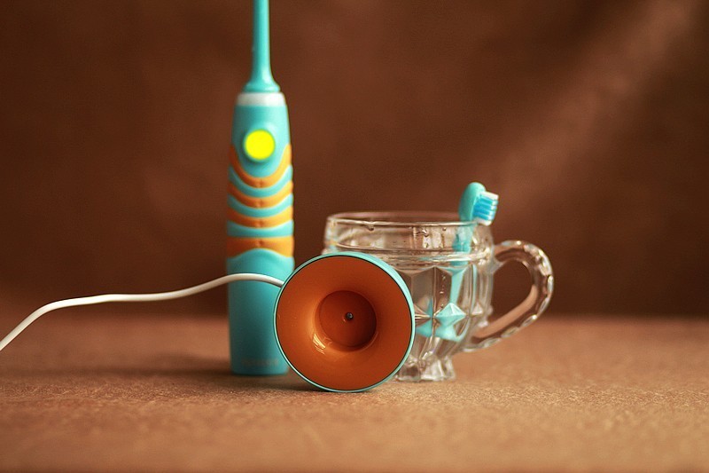 给孩子的礼物 毛毛虫 洗刷刷 大拿儿童牙刷S1