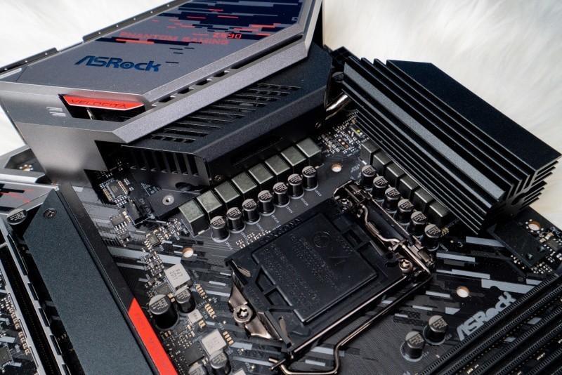 拥有旗舰之资的主板，华擎Z590 PG Velocita 开箱