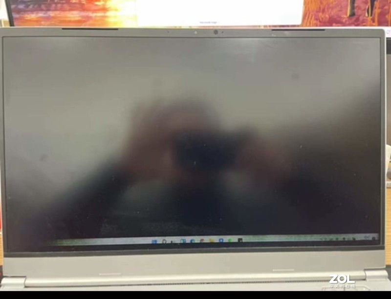 求助！！机械革命Umi Pro3经常黑屏啥问题哇（没有umi系列只能随便选一个）