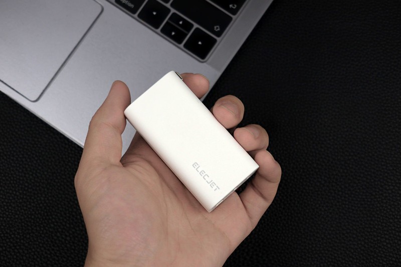 出行用电全满足——ELECJET电友X21GaN氮化镓65W充电器体验