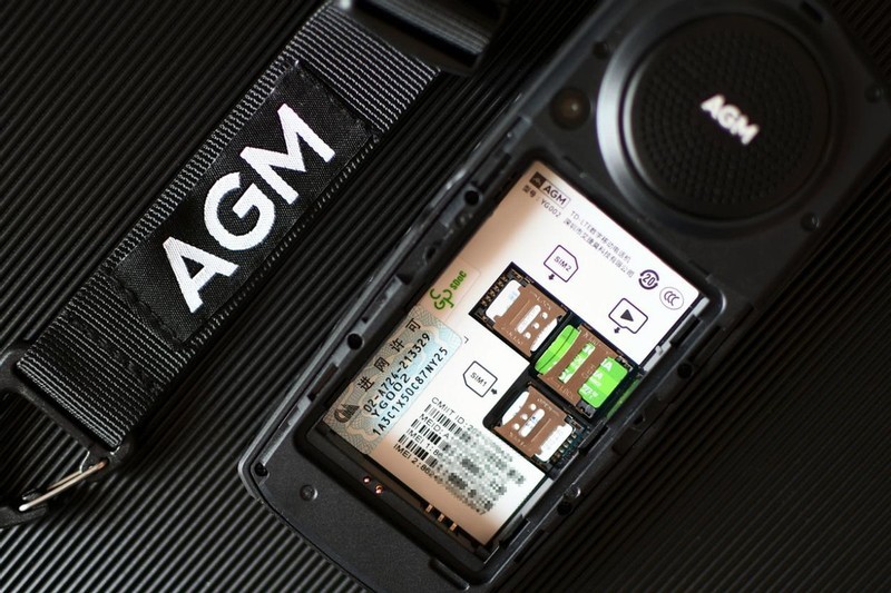 4G双卡超大声，自带微信的智能