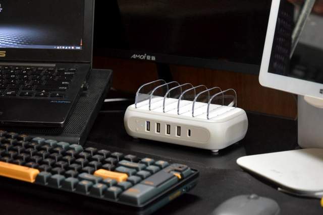 ORICO桌面充电器实测：支持5台手机充电，支持PD20W最大功率50W