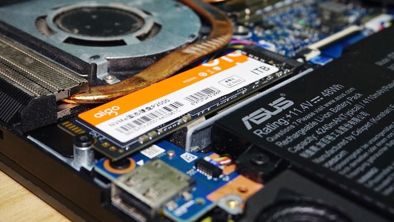 折合四毛1GB的硬盘，1TB性价比天花板，aigo P2000 NVMe固态硬盘体验