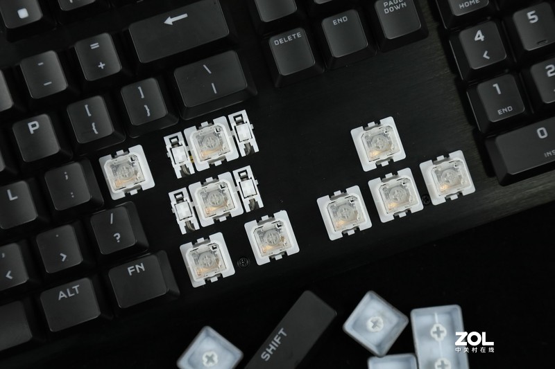 船新轴体，船新体验-海盗船K60 RGB PRO机械键盘开箱分享